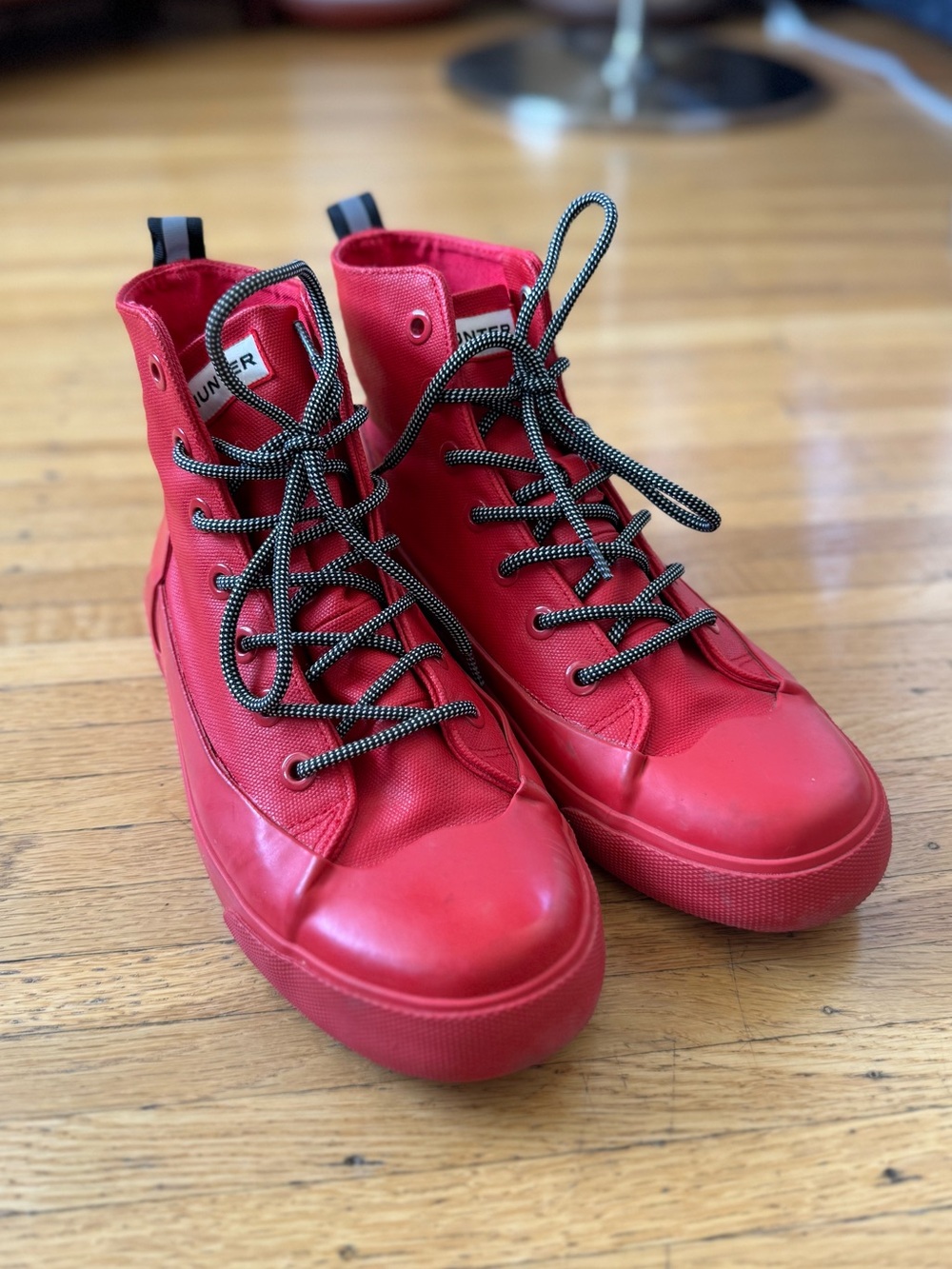 Hunter Original Red Waterproof Lace-Up Rain Boots Men’s 7 / Women’s 9